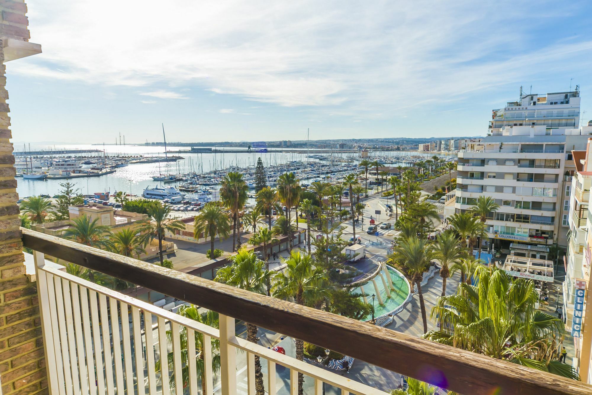 Homely Apartments Club Nautico Torrevieja Buitenkant foto